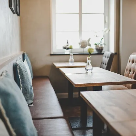 Ξενοδοχείο Altes Zollamt Χούζουμ